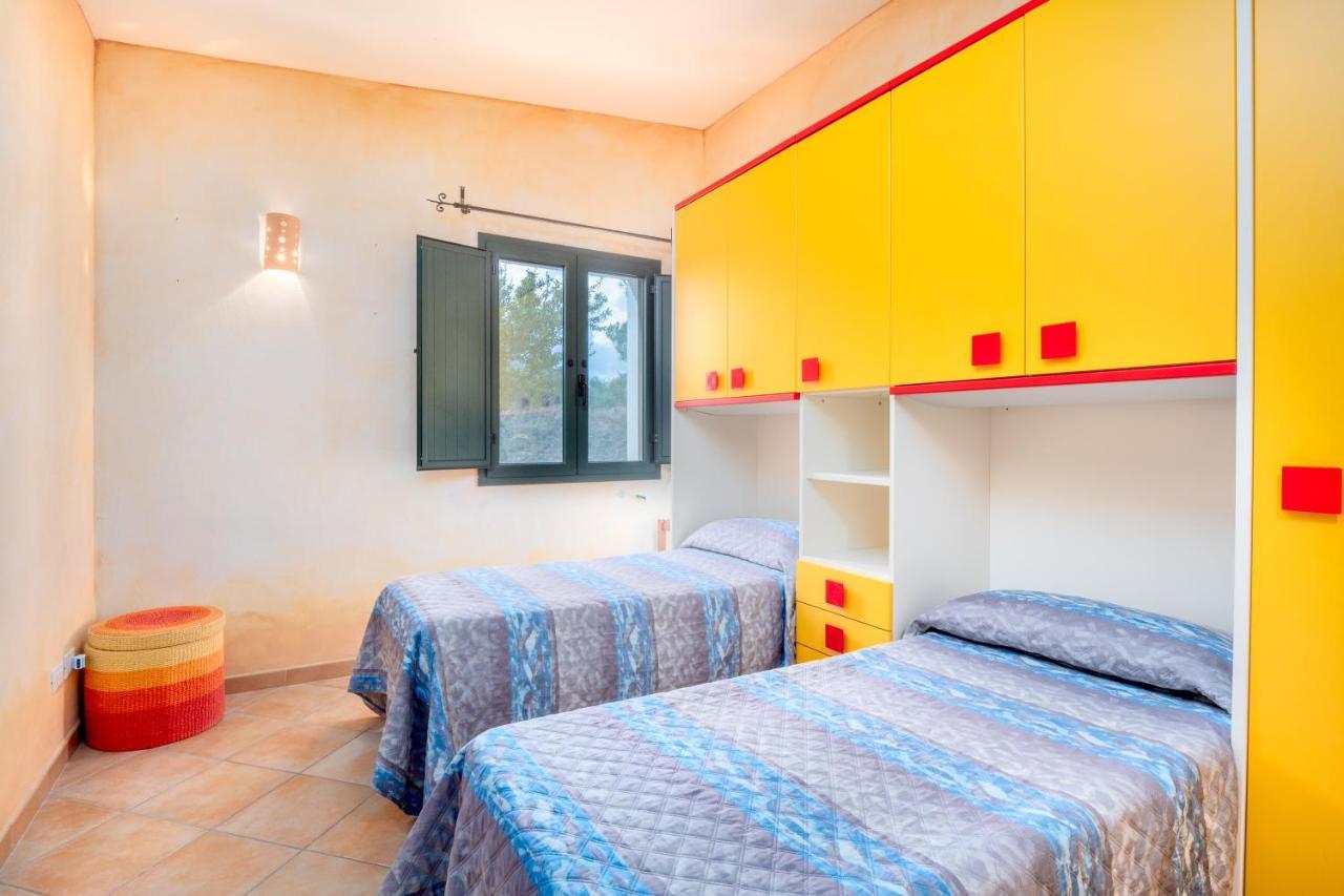 Cozy House In Cannigione Hébergement de vacances